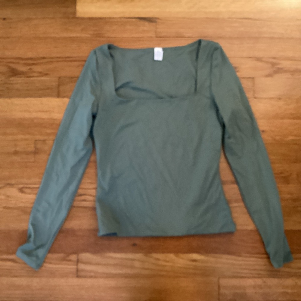 90 Degree By Reflex Long Sleeve Square Neck Top - Olive NWOT